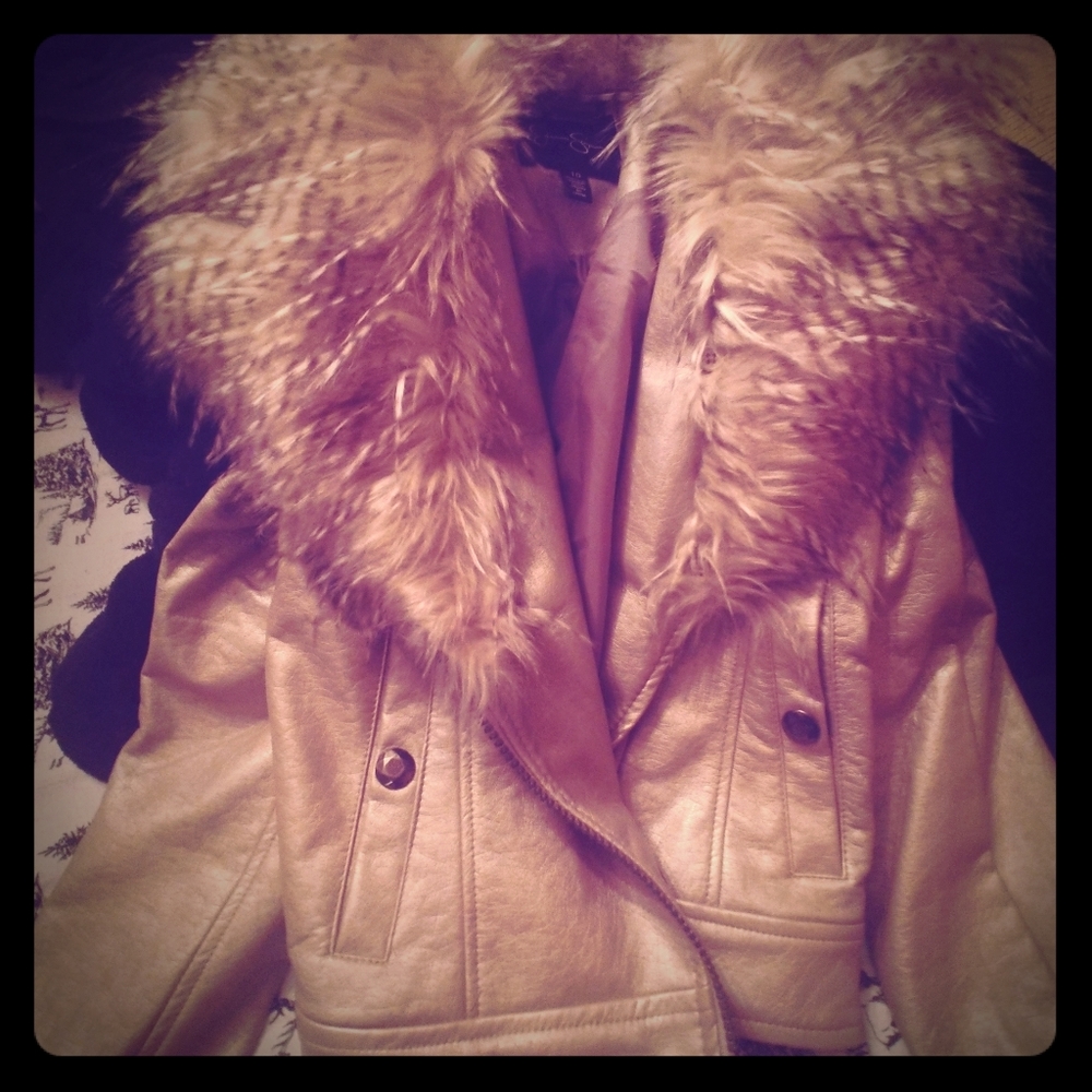 Girl's coat